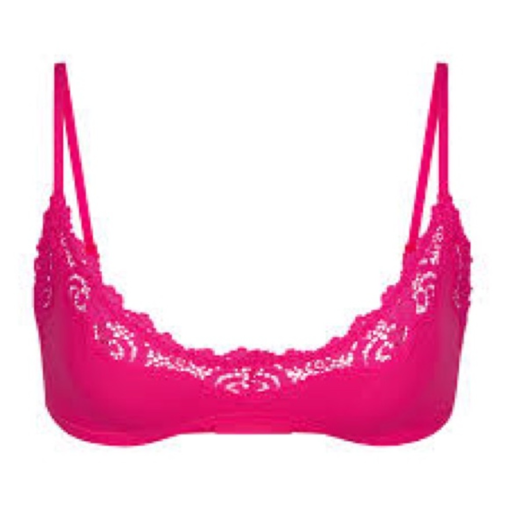Skims FITS EVERYBODY LACE SCOOP BRALETTE | NEON ROSE